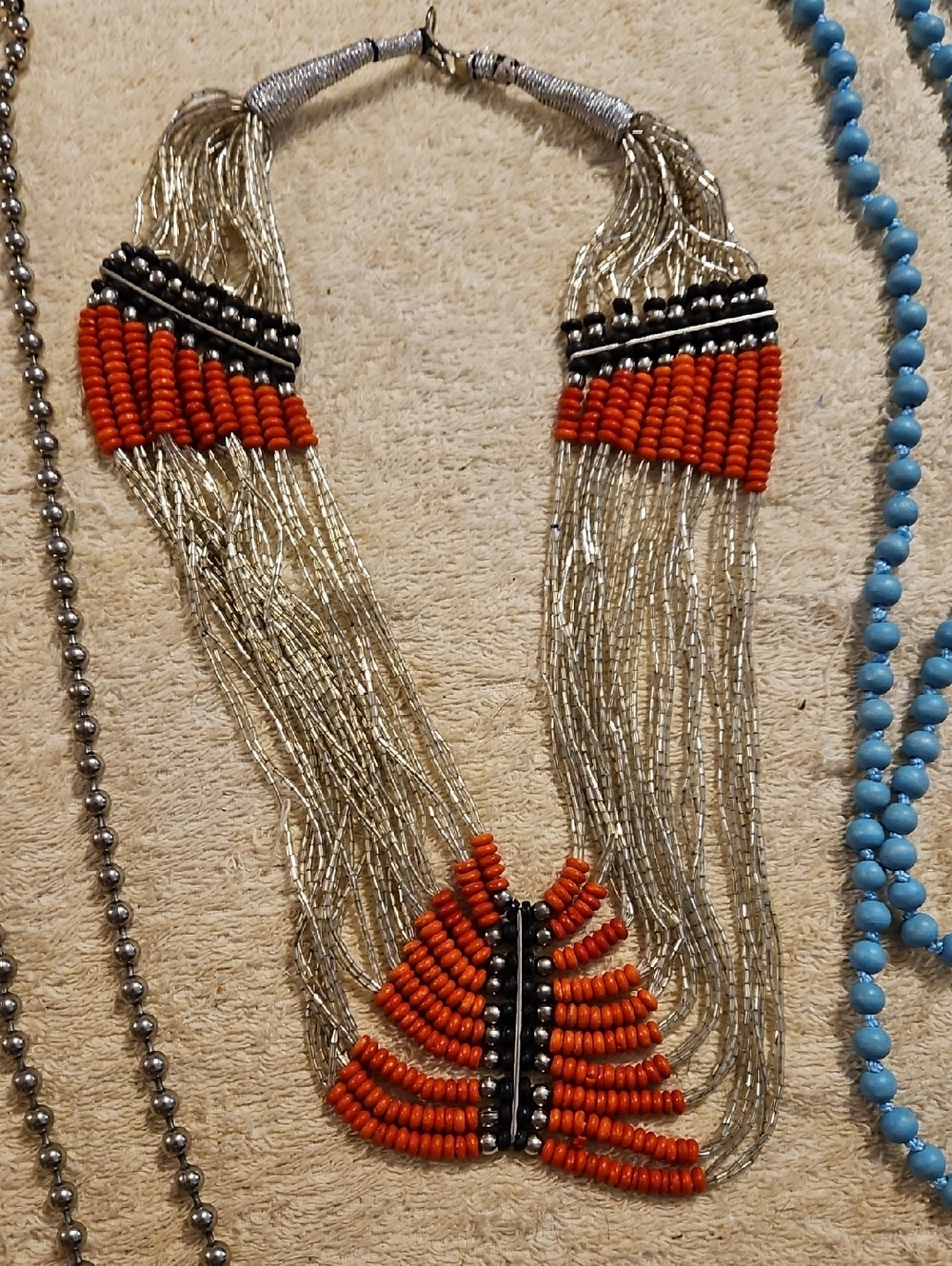Mystery Bundle 3 pieces of Jewelry. NO CANCELLATIONS ON ACCIDENTAL BIDS - Picture 11 of 17